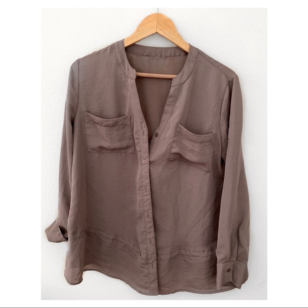 Button-up Top - Picture 2 of 2